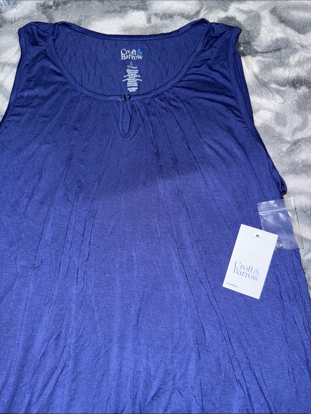 croft & barrow Navy Blue Scoop Neck Sleeveless Tank with Button Keyhole